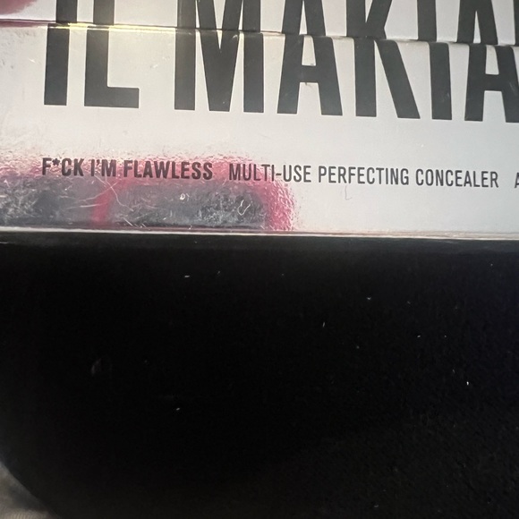 IL MAKIAGE Concealer - Picture 2 of 2